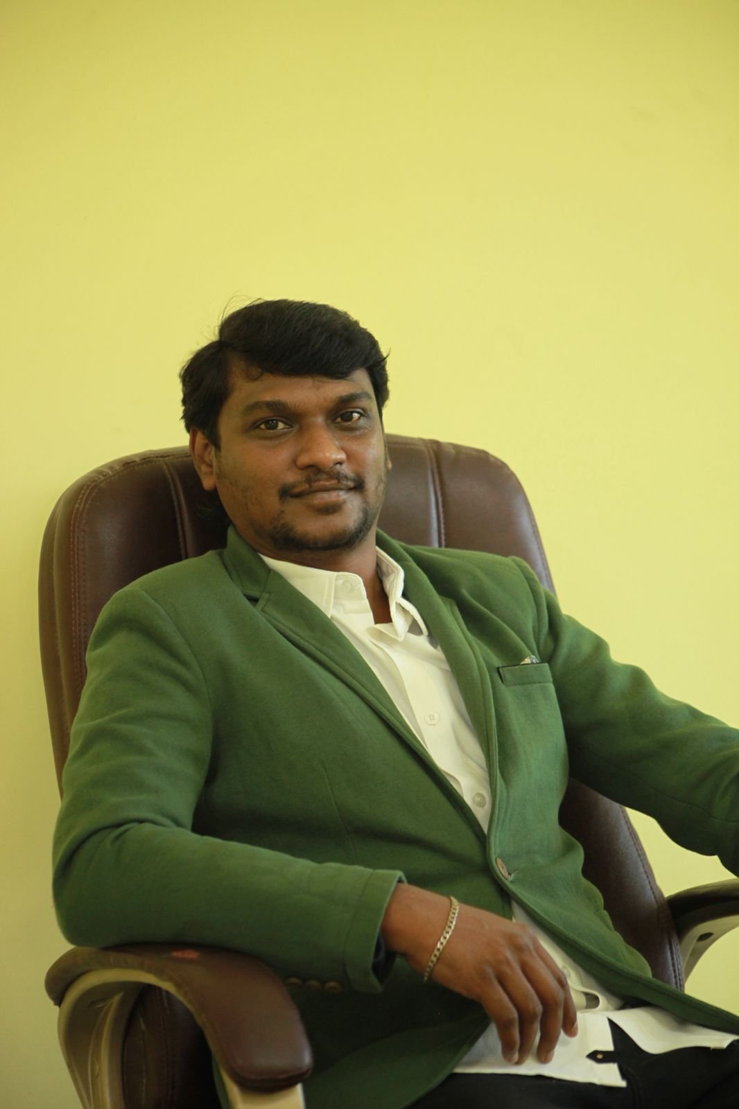 Y. Naveen Kumar 